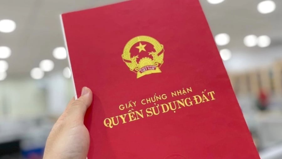 Một người được đứng tên bao nhiêu sổ đỏ?